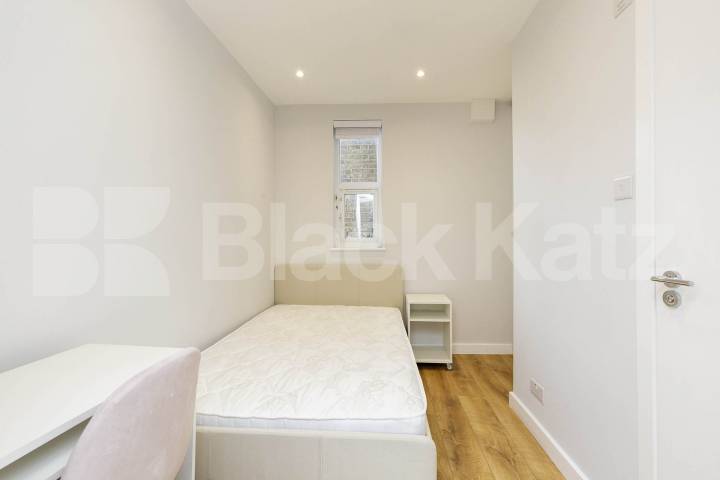 Stylish Refurbished 1 Bed Apartment in Bell Street mins to Regents Park Bell Street, Marylebone
